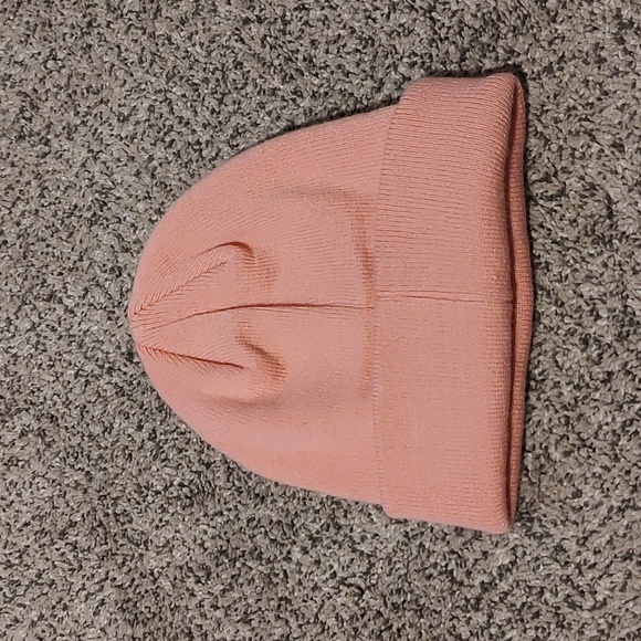Girls Converse Beanie Hat - Picture 5 of 5